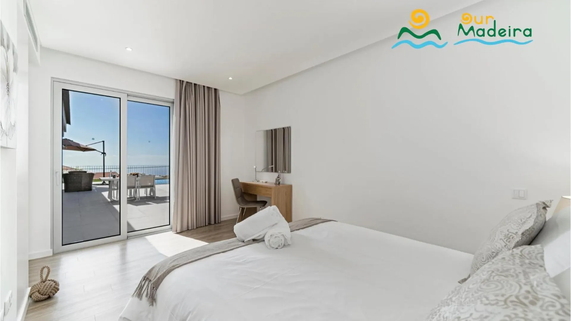 Ourmadeira - Calheta Heights, Modern Villa Portugal